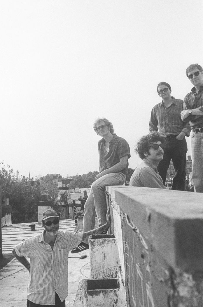 Premiere: DD Island Shares New Single “Setting Sun”