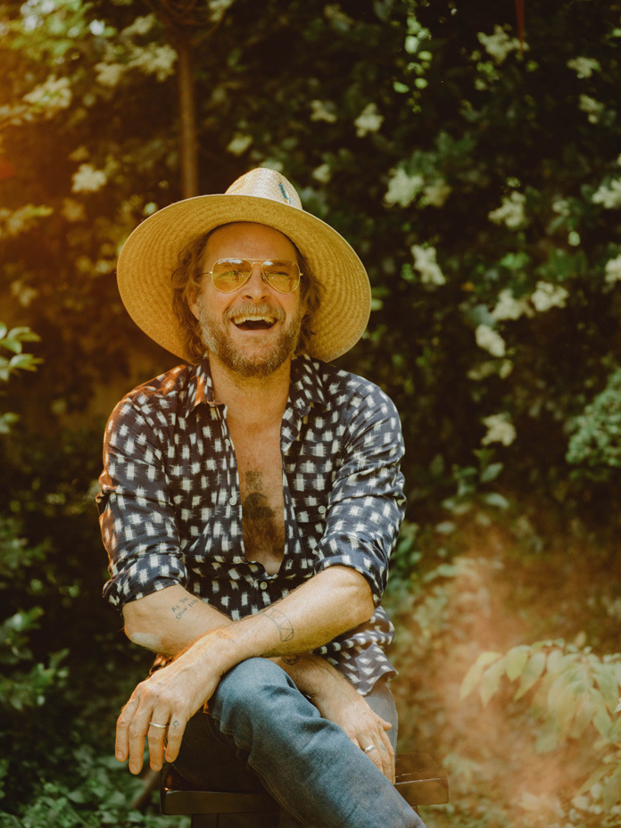 Hiss Golden Messenger Announces New Album and Tour, Share Video for New Song “Nu-Grape”