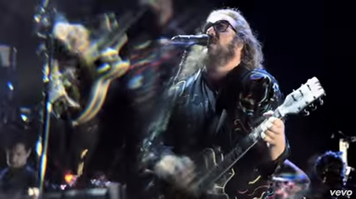 Watch: My Morning Jacket - “Compound Fracture” Video