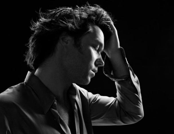 Listen: Rufus Wainwright - “Out of the Game”