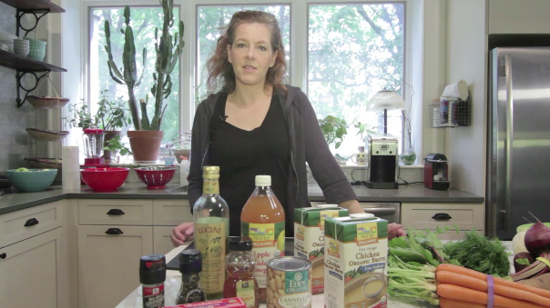 Watch: Neko Case Teaches You How to Make Borscht