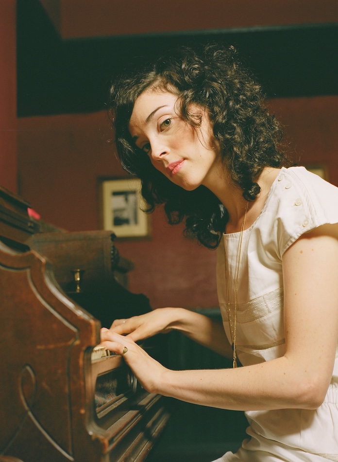 São Vicente fotografado para Under the Radar em 2007 por Wendy Lynch Redfern