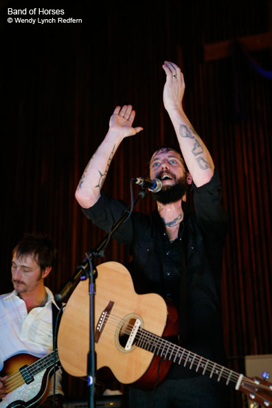 Photos from SXSW 2010 Day 3 – Band of Horses, jj, The Drums, and more