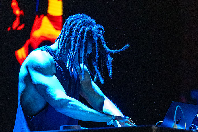 Flying Lotus